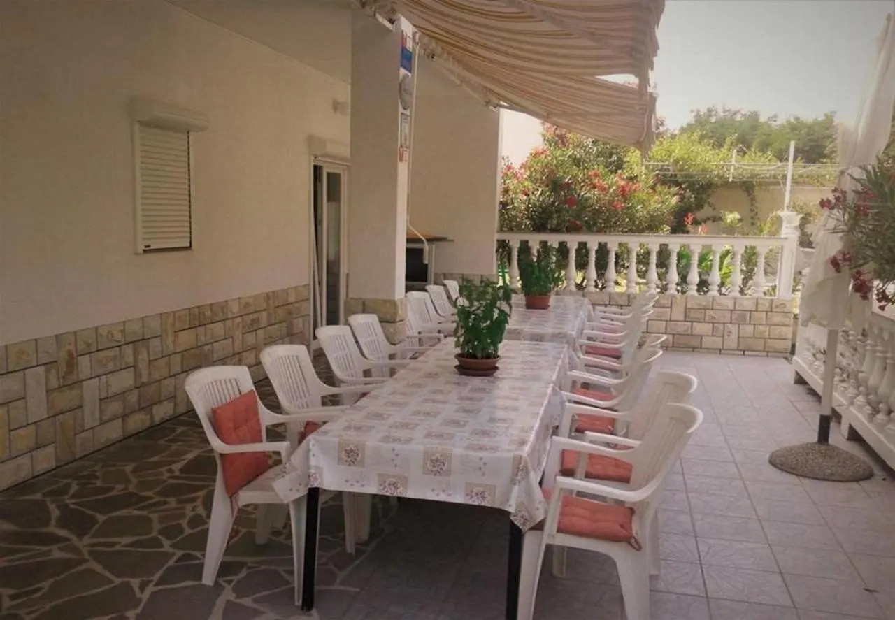 Sunny Rab Apartment With 2 Bedrooms Palit 0*,  Croazia